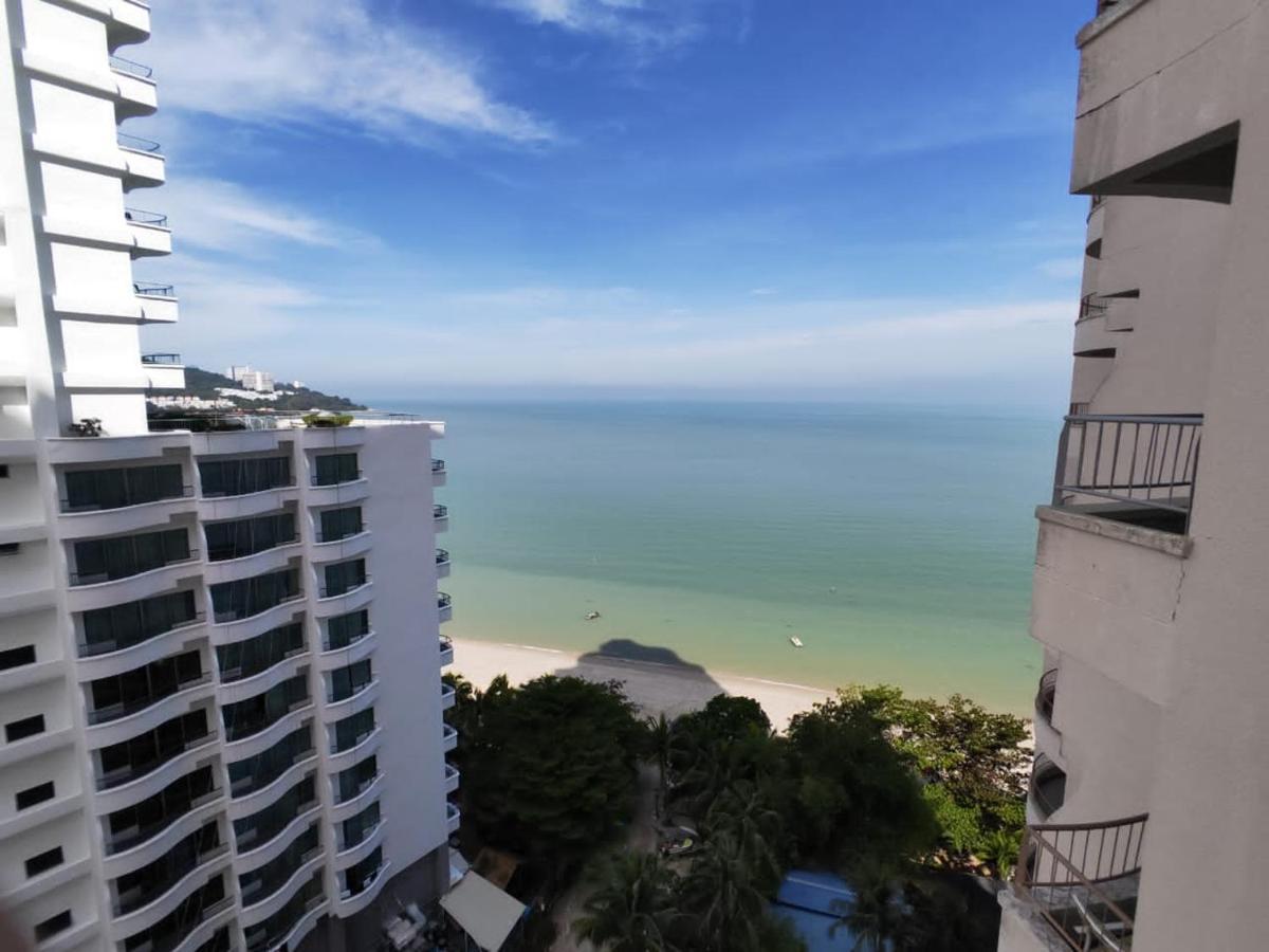 Hotel Paradise By The Sea In Penang By Veron At Rainbow Paradise Tanjung Bungah  Exterior foto