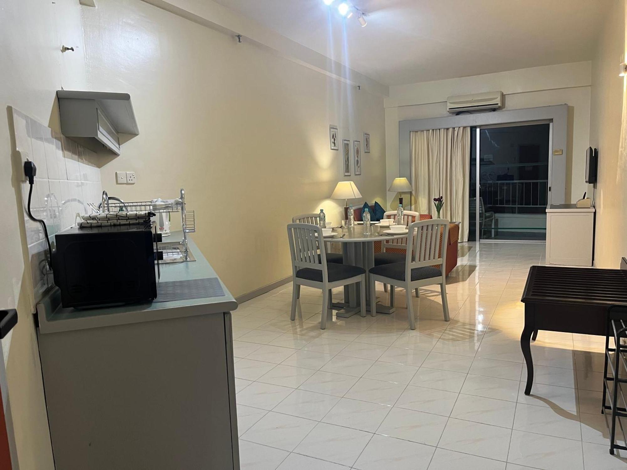 Paradise By The Sea In Penang By Veron At Rainbow Paradise Tanjung Bungah  Exterior foto