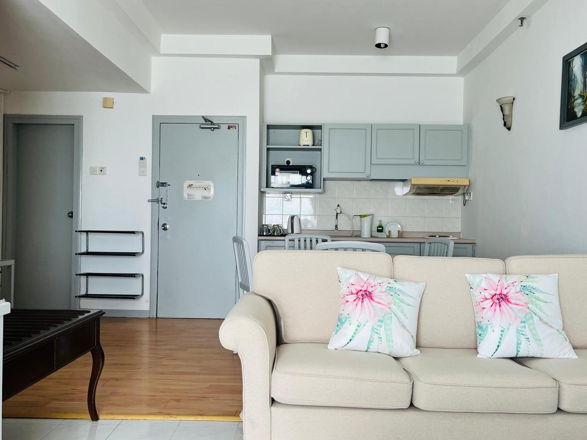 Paradise By The Sea In Penang By Veron At Rainbow Paradise Tanjung Bungah  Exterior foto