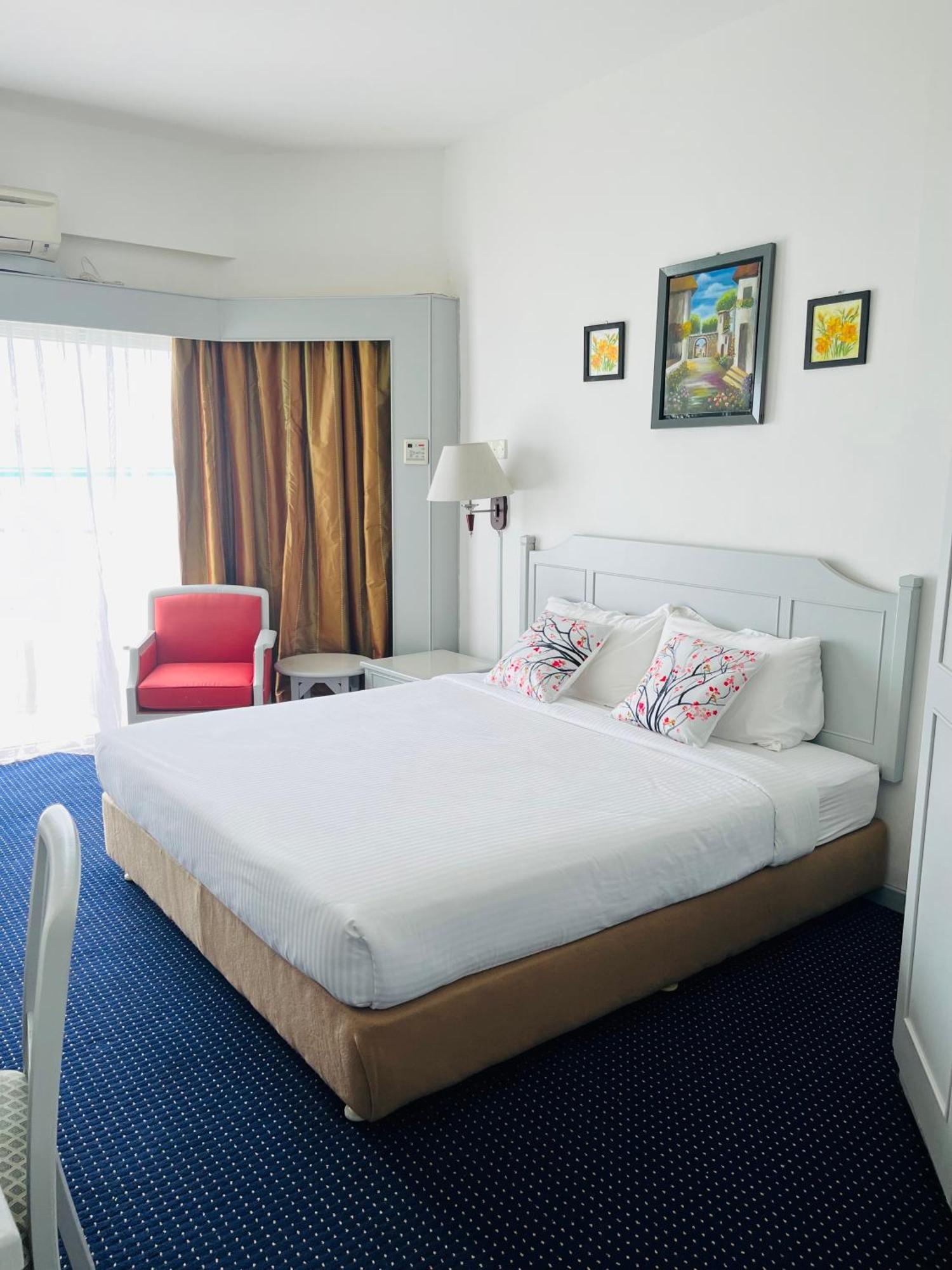 Paradise By The Sea In Penang By Veron At Rainbow Paradise Tanjung Bungah  Exterior foto